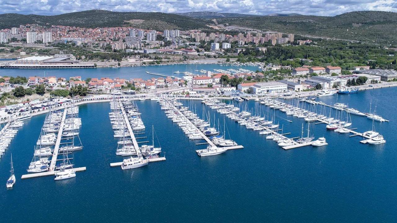 Apartment Sibenik Mandalina Екстер'єр фото